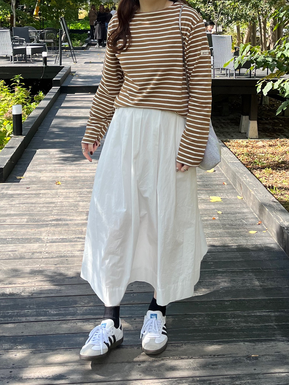 重ね着風ボーダー長袖Tシャツ | レディースファッション通販