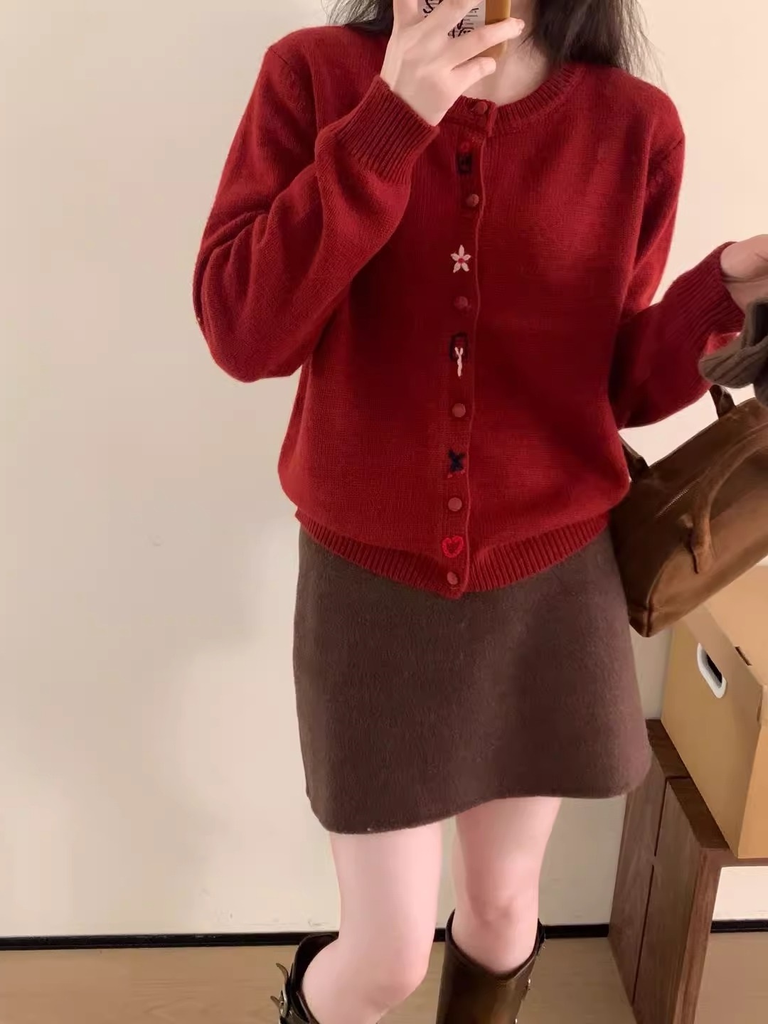 マルチ刺繍くるみボタンカーディガン | 詳細画像12