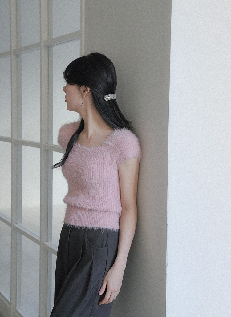 【ブティックモスキーノ】ニット　セーター　半袖　ピンク　派手 ピンク系 Moschino(モスキーノ) ニット・セーター(レディース