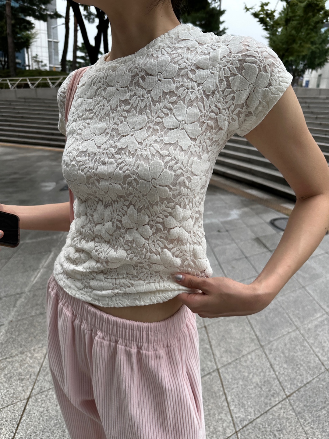 エンボス花柄レースショートスリーブTシャツ | 詳細画像5