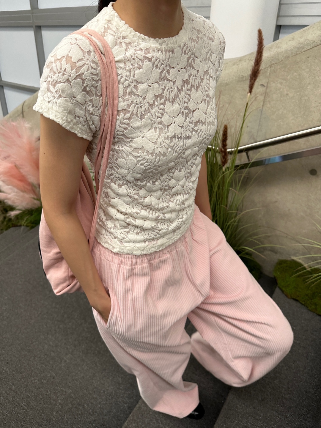 エンボス花柄レースショートスリーブTシャツ | 詳細画像9