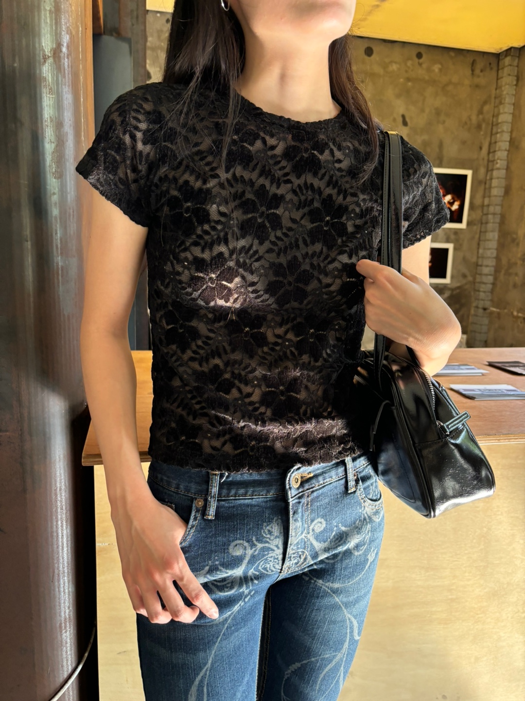 エンボス花柄レースショートスリーブTシャツ | 詳細画像15
