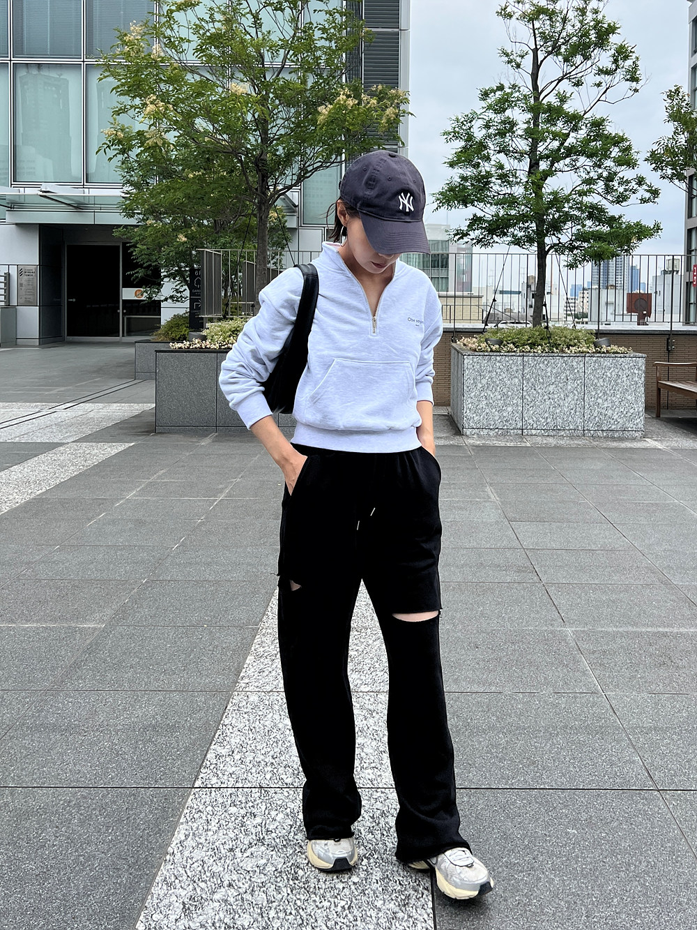アシンメトリースリットスウェットパンツ | 詳細画像5