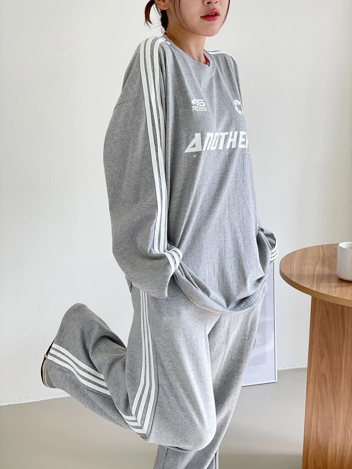 ロゴ配色ルーズTシャツ&2WAYドロストパンツSET | 詳細画像1