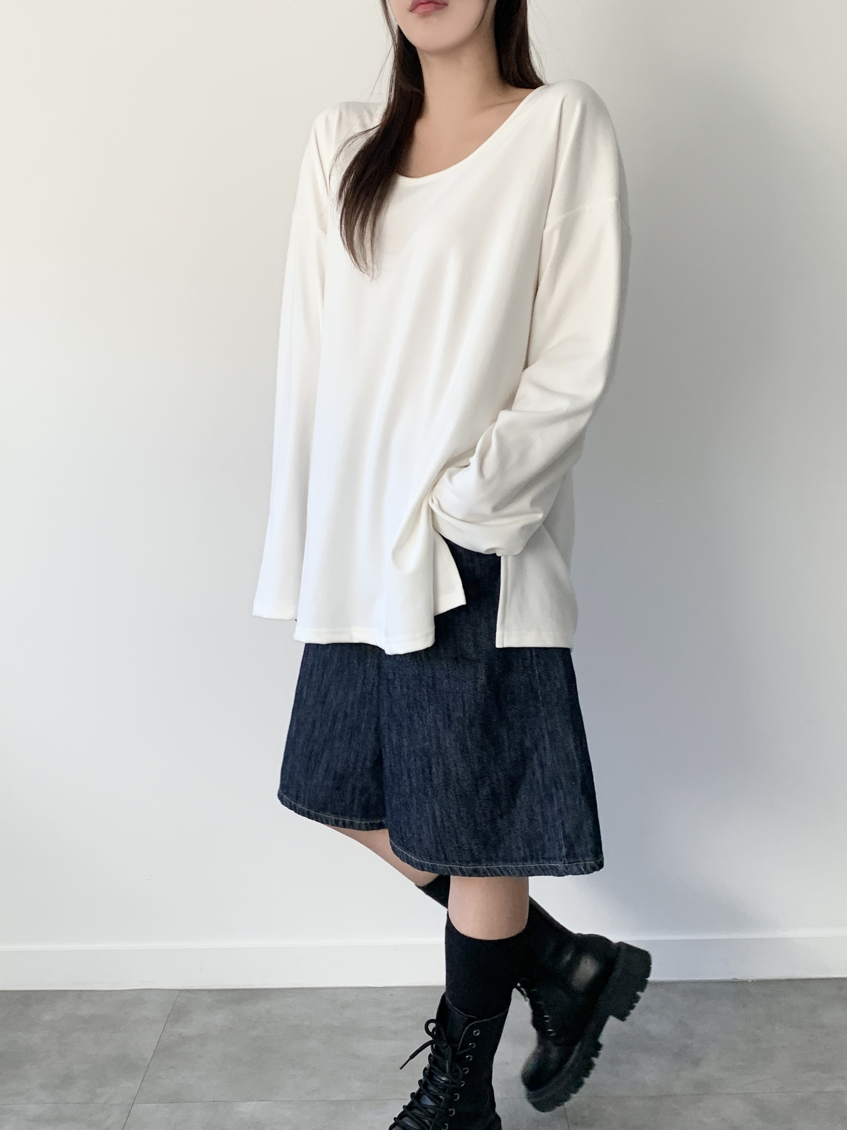 両起毛UネックルーズスリットTシャツ | 詳細画像13