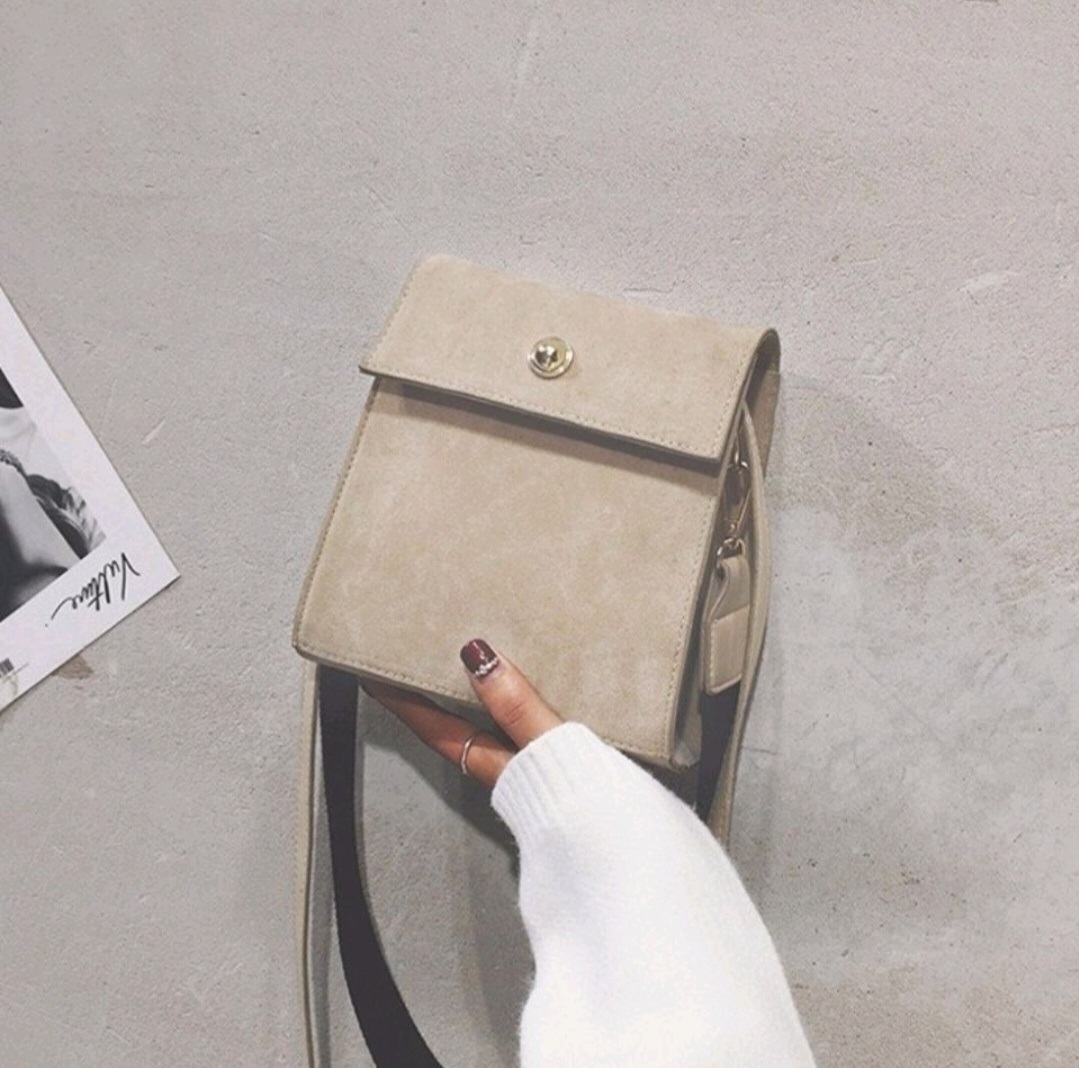 ゴールドボタンフラップスクエアショルダーバッグ | 詳細画像3