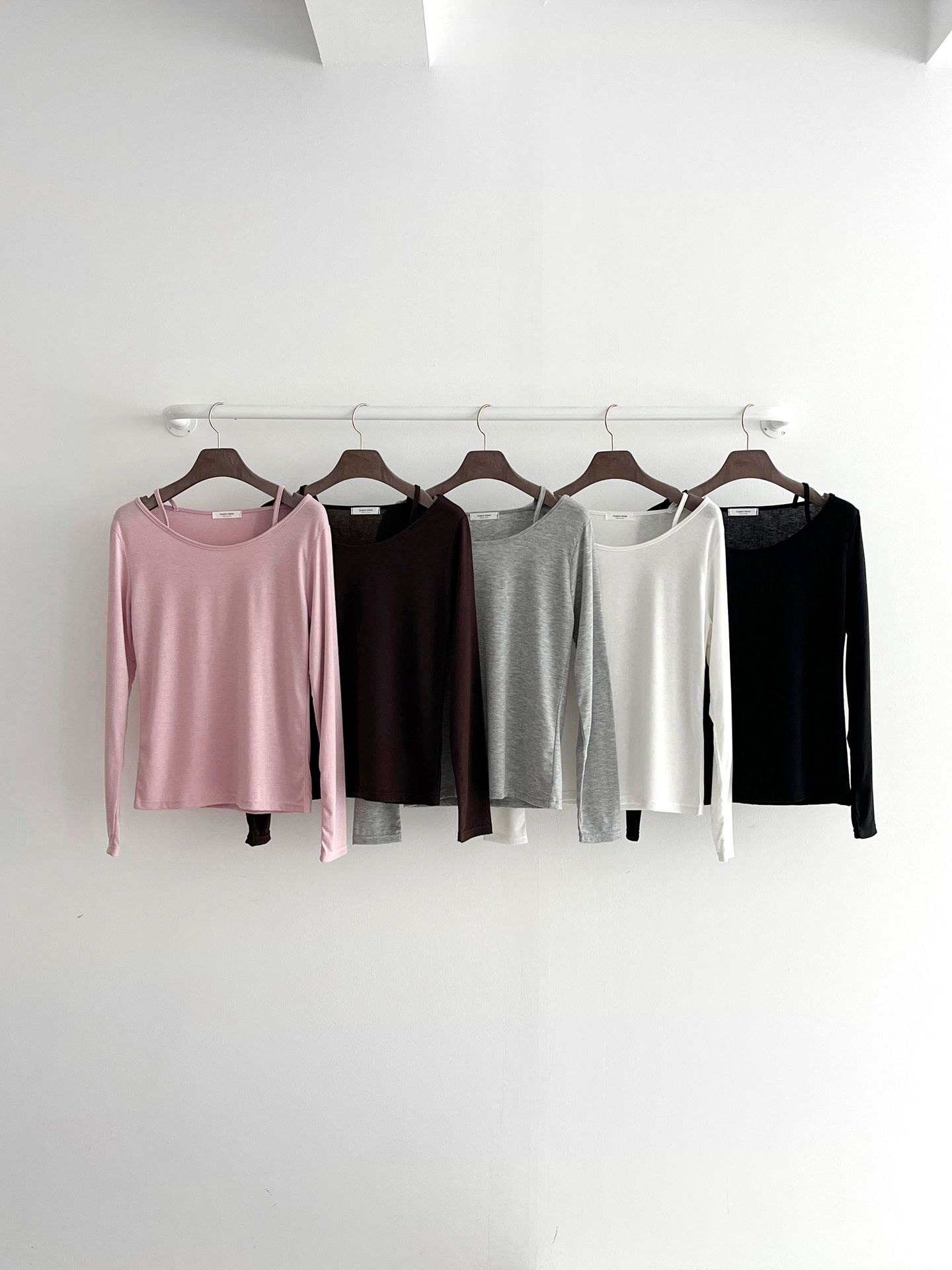 ストラップオフショルダーTシャツ | 詳細画像16