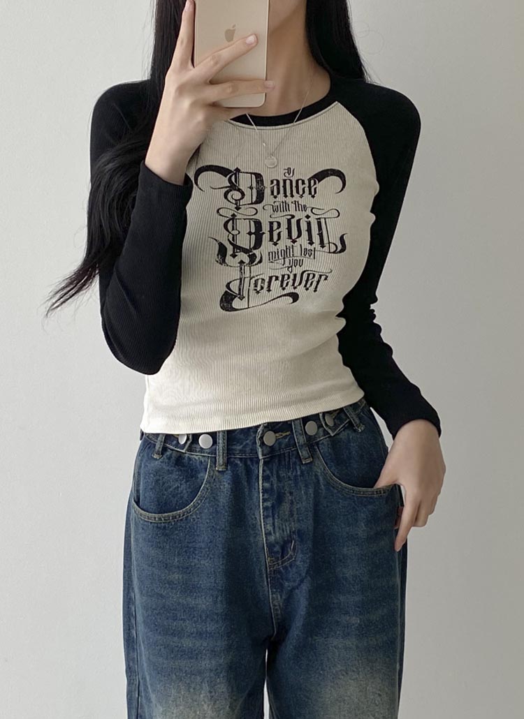 配色ラグラン英字プリントTシャツ | レディースファッション通販