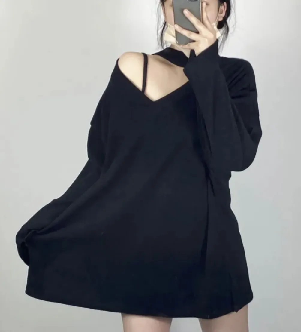 チョーカーアンバランスVネックルーズTシャツ | 詳細画像1