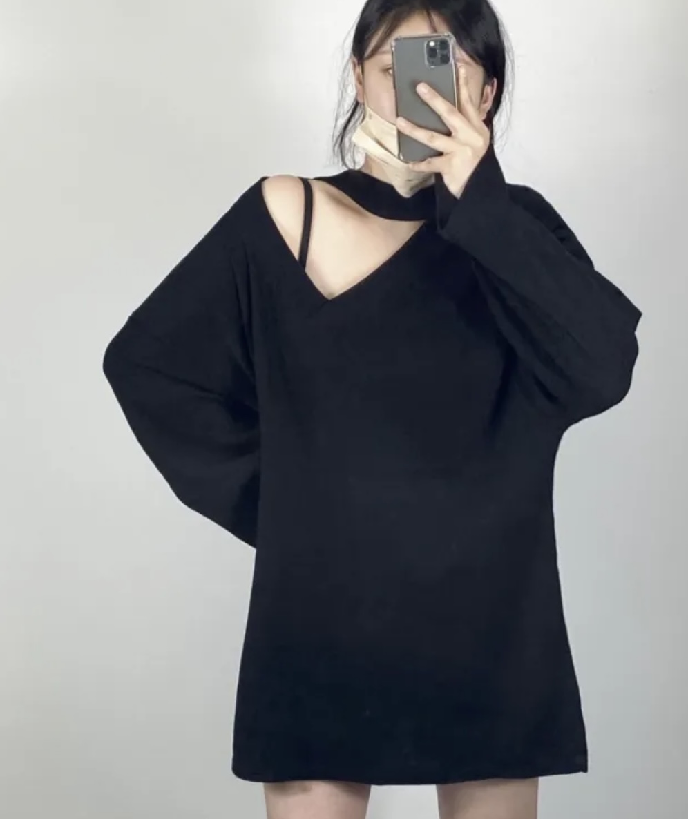 チョーカーアンバランスVネックルーズTシャツ | 詳細画像3