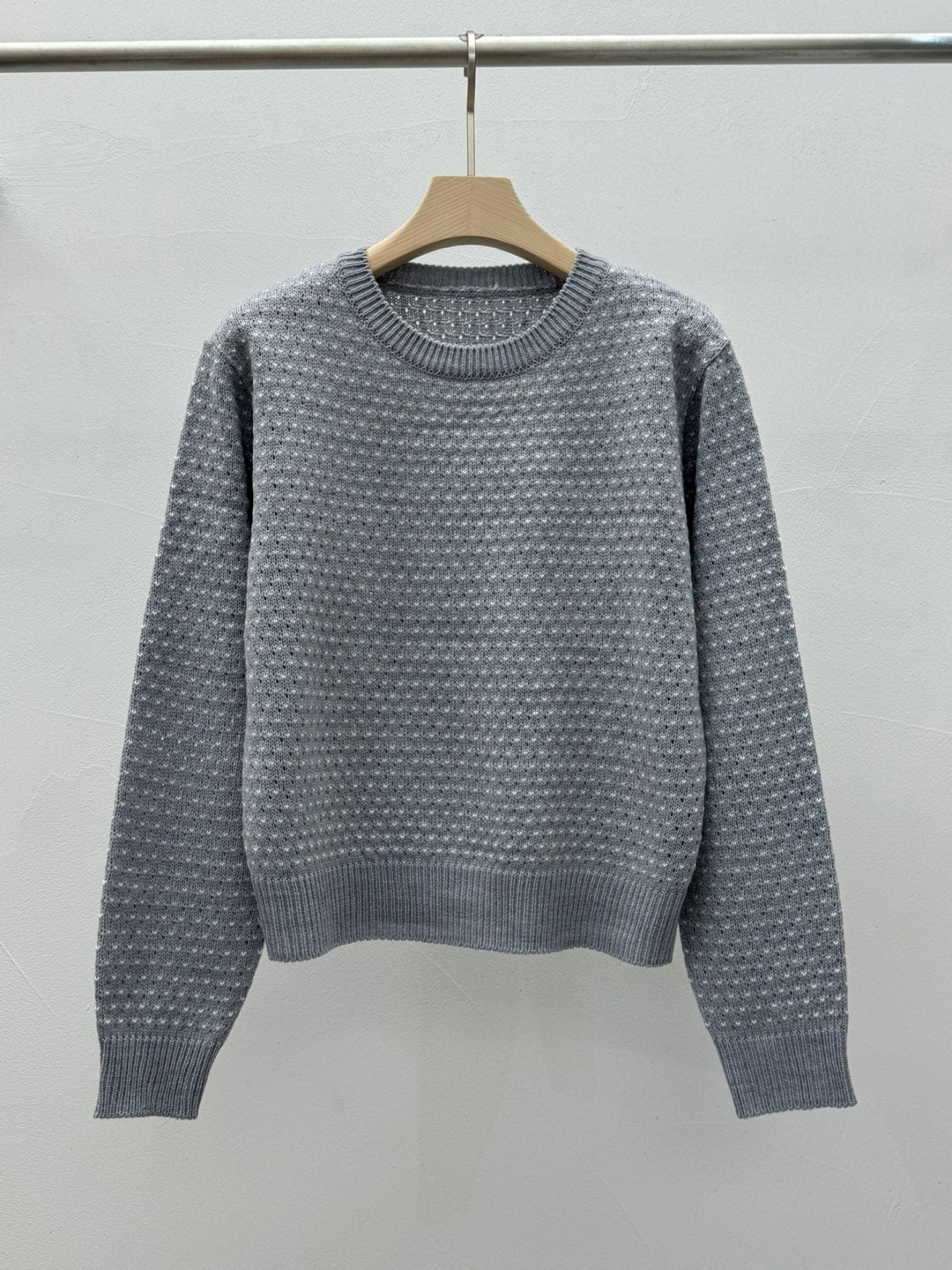 ドットパンチングラウンドネックニット | 詳細画像12