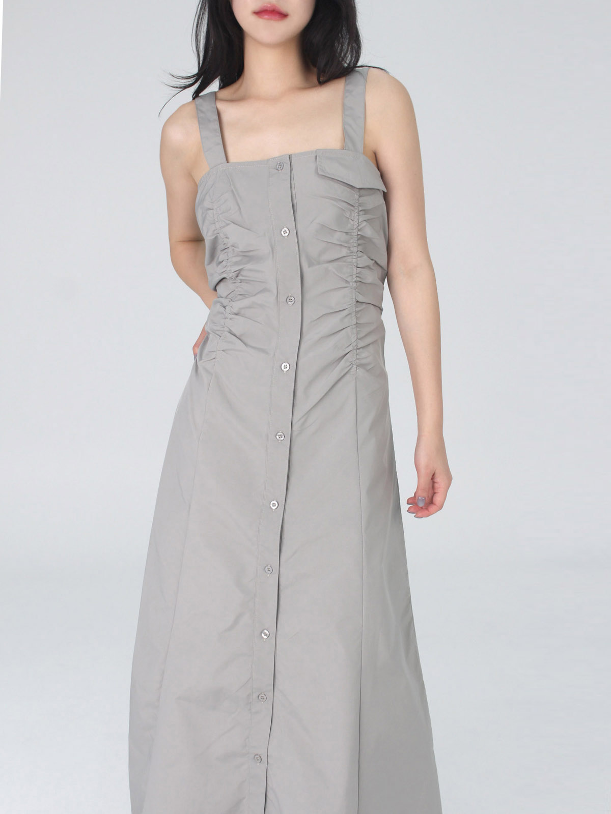 シャーリングフラップノースリワンピース | 詳細画像2