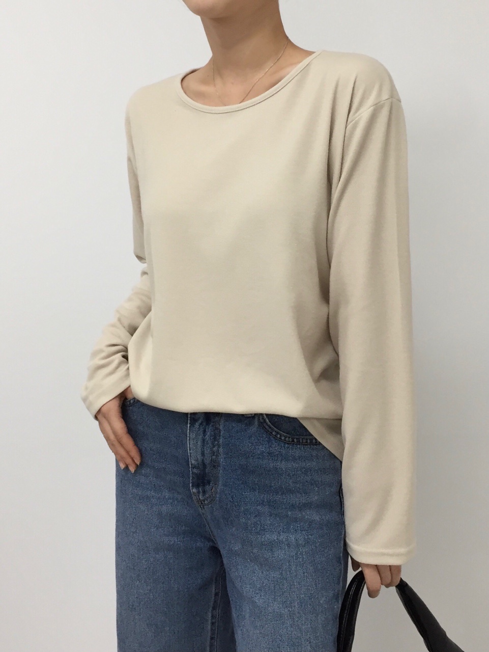 ラウンドネック長袖Tシャツ | 詳細画像13