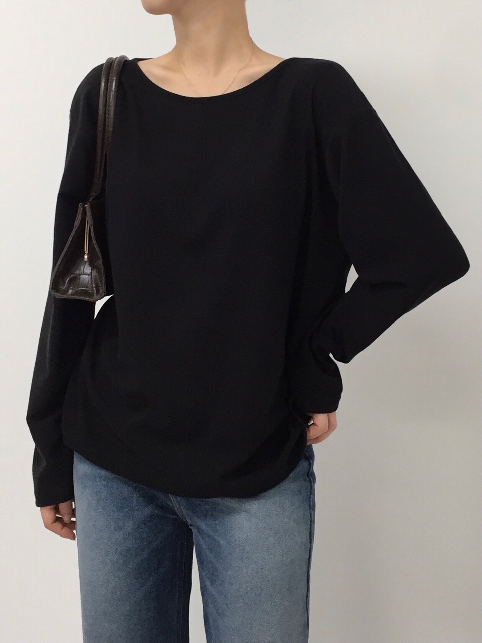 ラウンドネック長袖Tシャツ | 詳細画像9