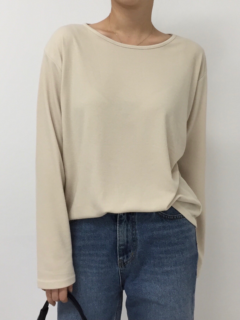 ラウンドネック長袖Tシャツ | 詳細画像15