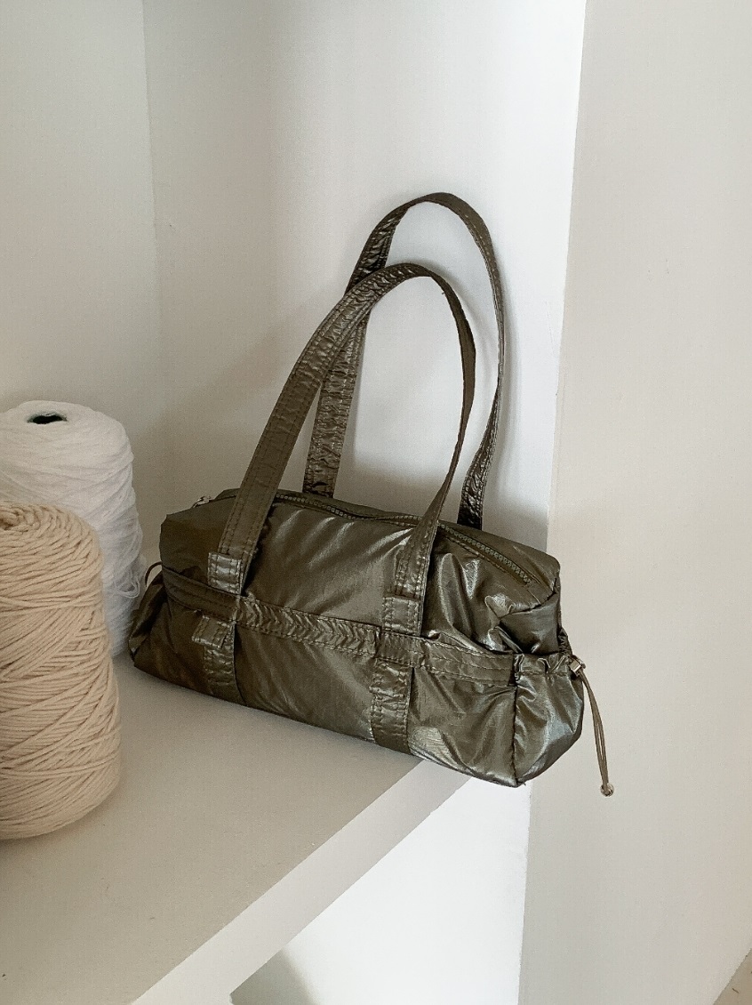 ドローコードポケットグロッシーバッグ | 詳細画像3