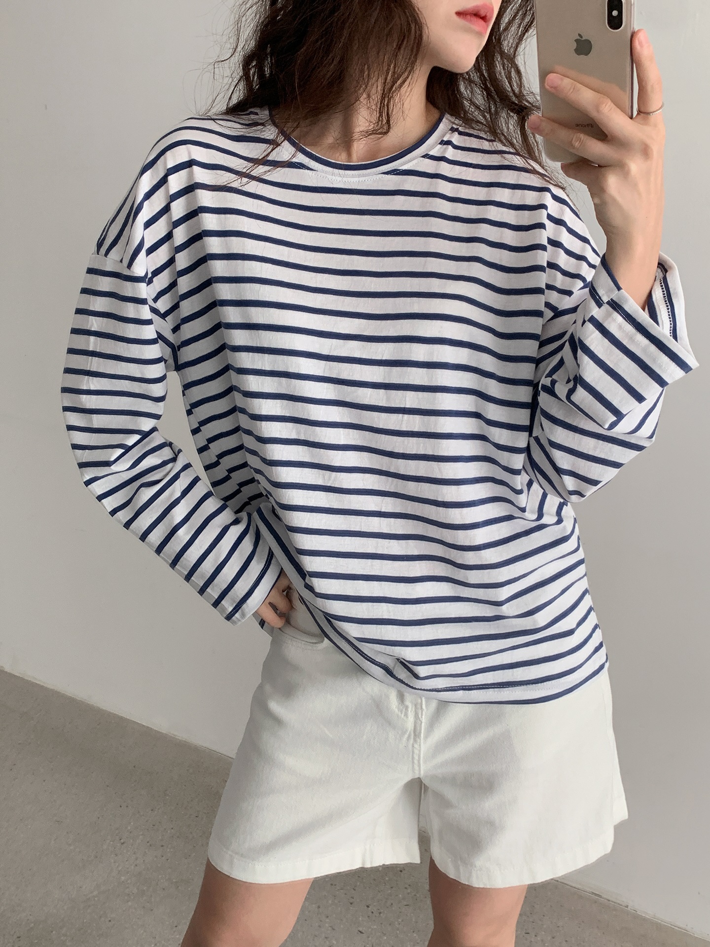 ボーダーラウンドネックルーズTシャツ | 詳細画像9