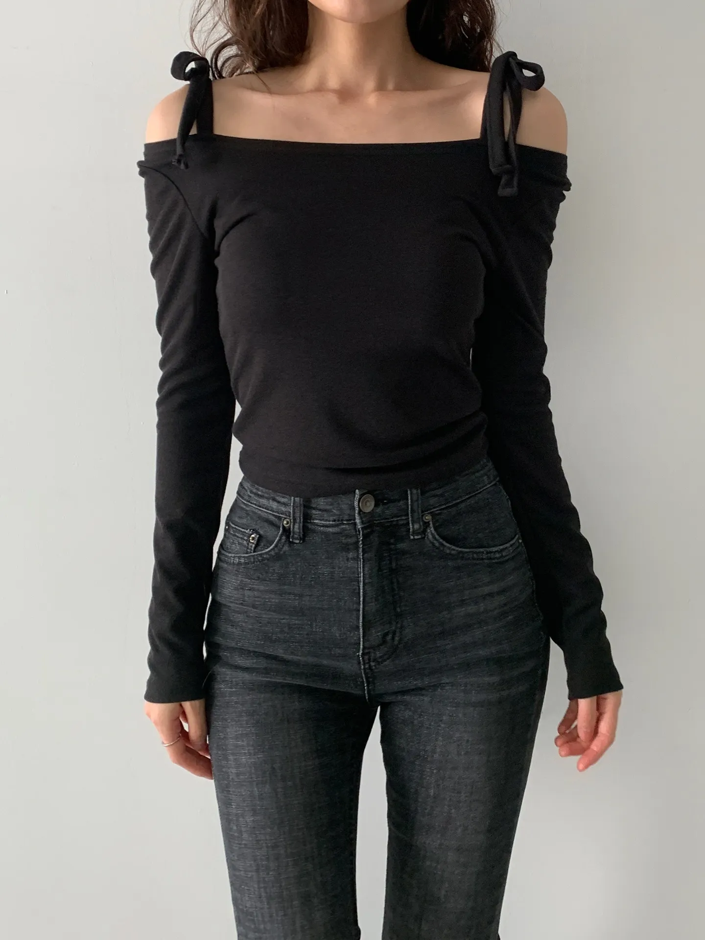 リボンオフショルダーTシャツ | 詳細画像1