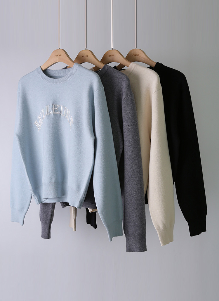 ちぃちゃんMIUMIU2019年プレフォール刺繍ニット COEL Online Storeフォックス混ビジュー刺繍ニット(F グレー): TOPS