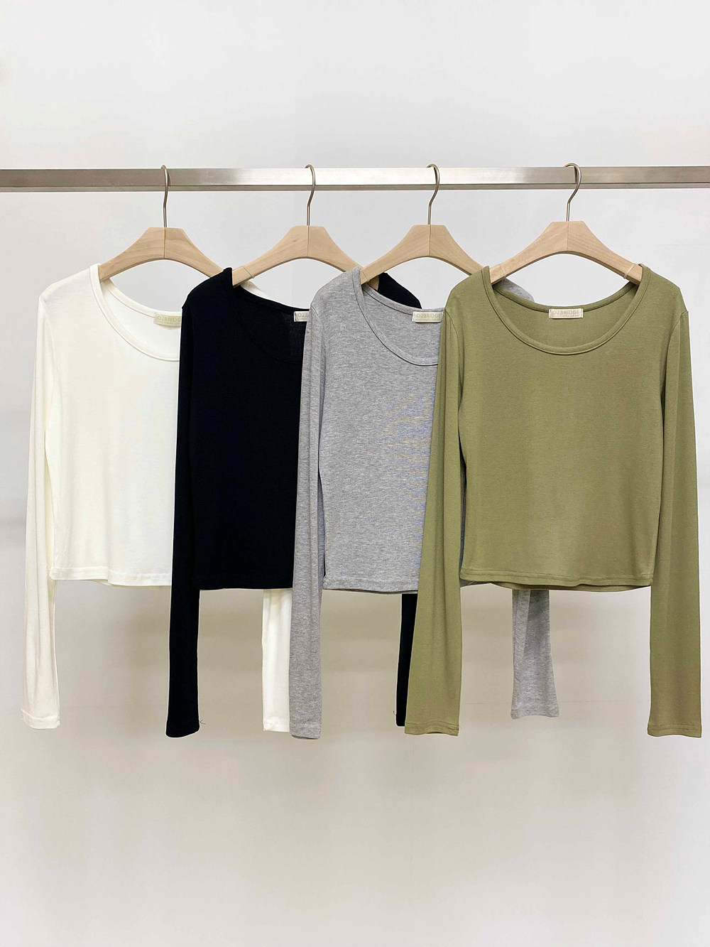 ワイドネッククロップドTシャツ | 詳細画像17