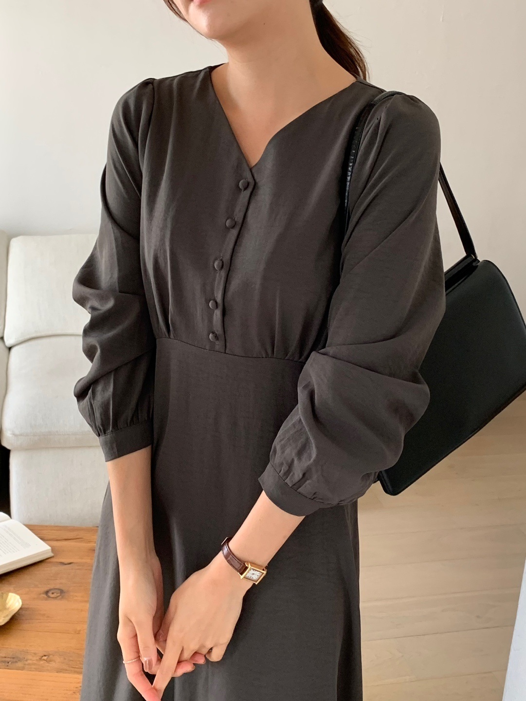 Vネックハーフくるみボタンリボンワンピース | 詳細画像7