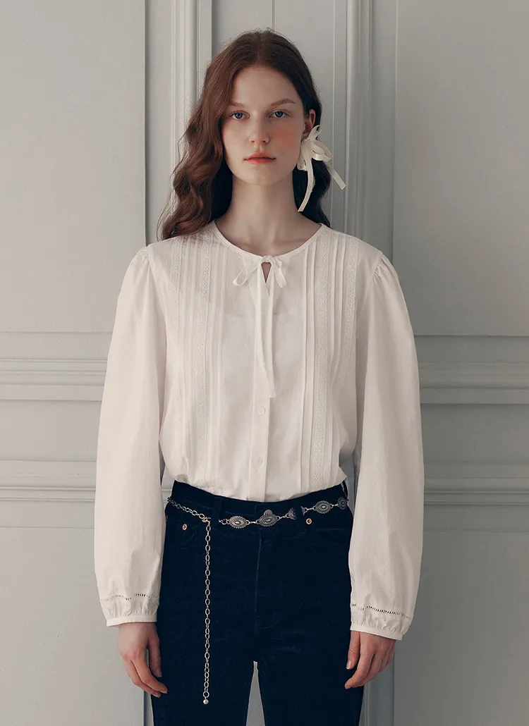 リボンラウンドネックレースラインブラウス(WHITE) | rolarola | 詳細画像1