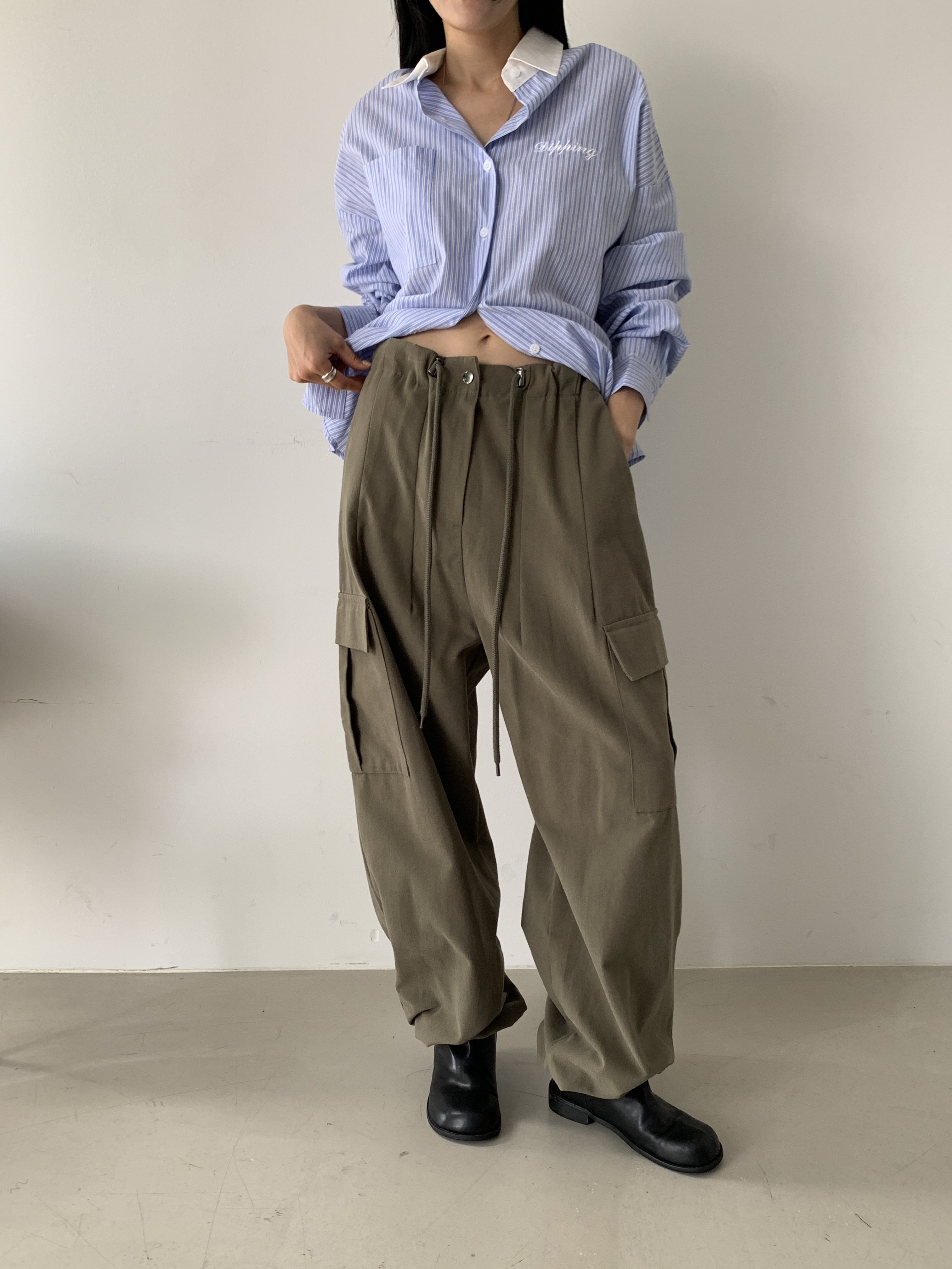 配色刺繍ロゴワンポケットストライプシャツ | 詳細画像5