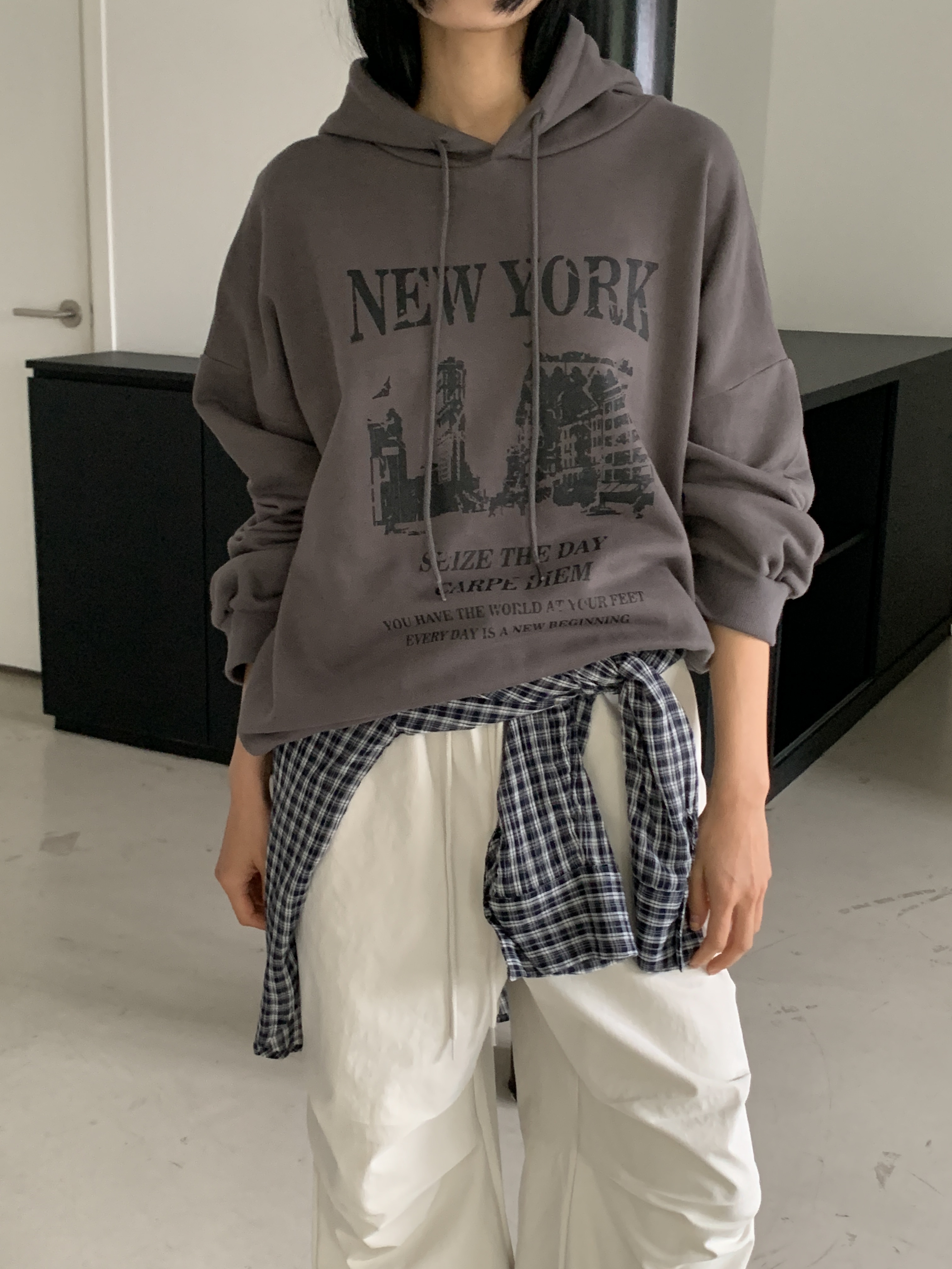 NEW YORKレタリングプリントパーカー | レディースファッション通販