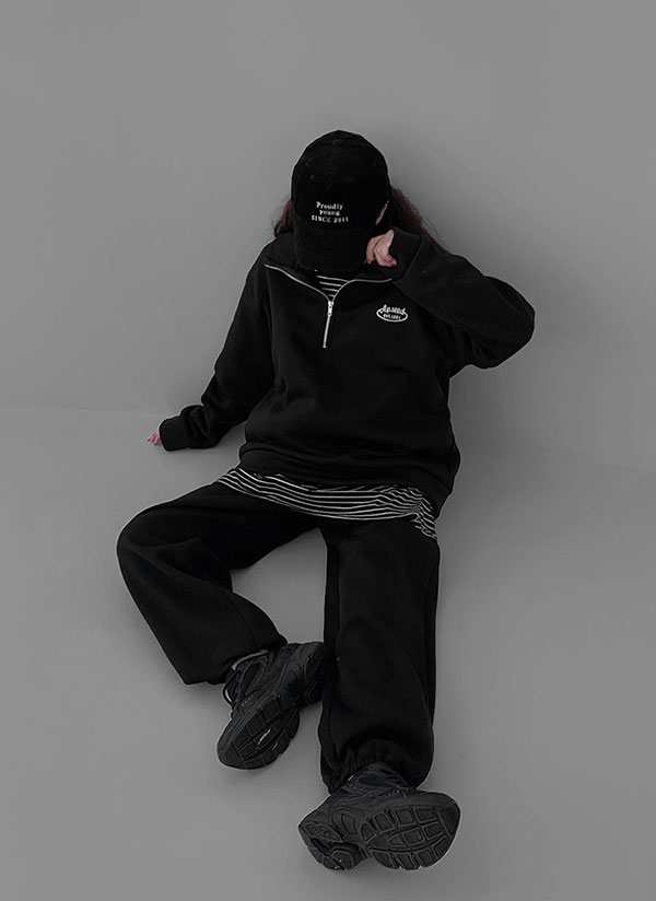 裏起毛ハーフジップロゴスウェット&ワイドジョガーパンツSET