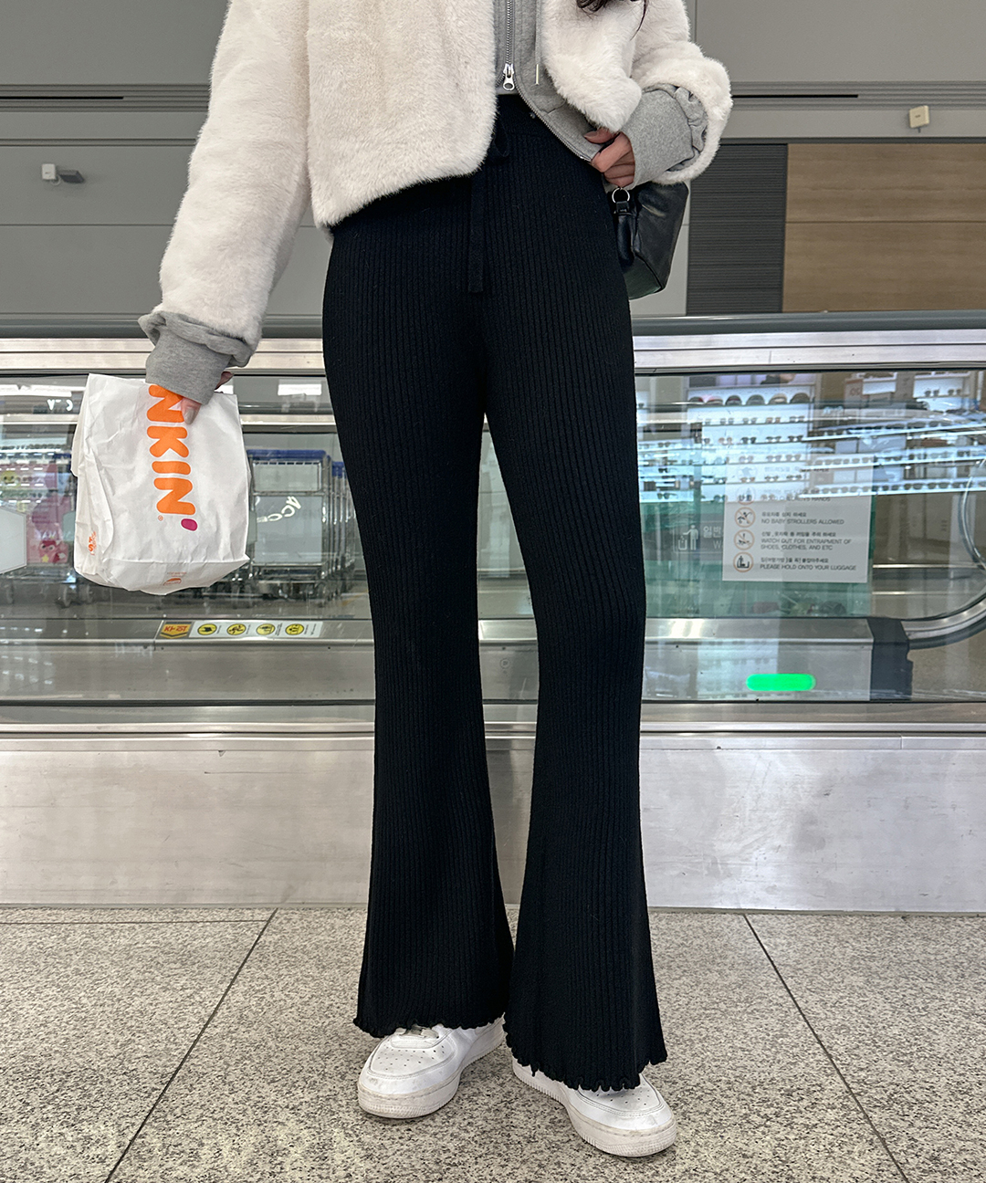 ドロストリブニットフレアパンツ | レディースファッション通販 - DHOLIC