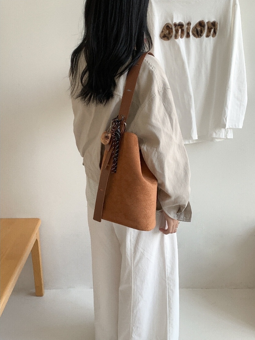 2WAYスエード調バケットバッグ | 詳細画像4