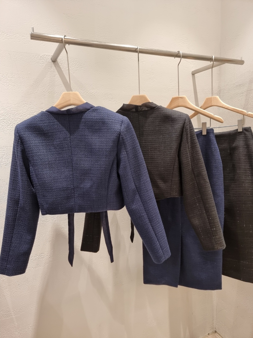 スカーフスクエアツイードジャケット&ダーツスリットスカートSET | 詳細画像20