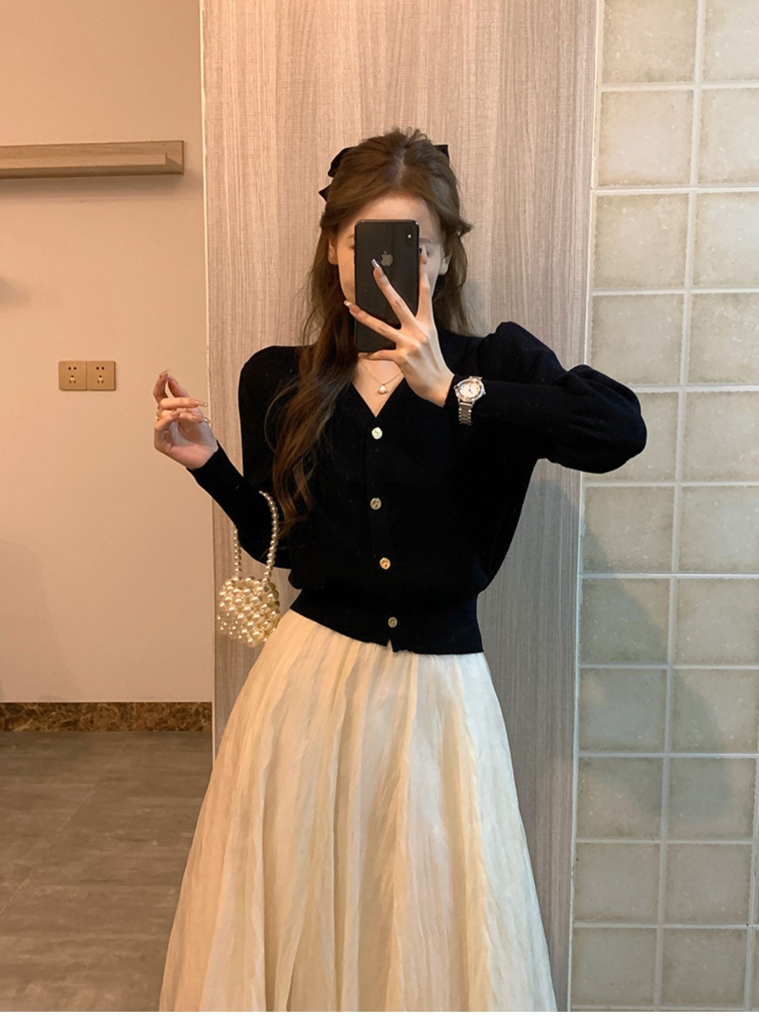 Vネックゴールドボタンパフカーディガン | 詳細画像12