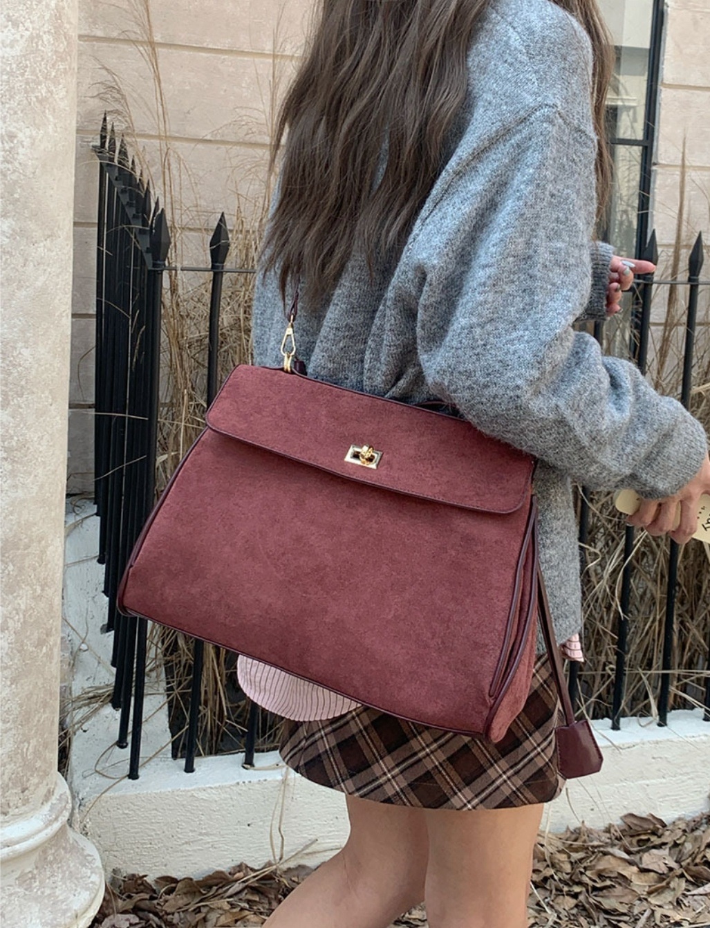 タグ付2WAYスエード調バックルフラップバッグ | 詳細画像6