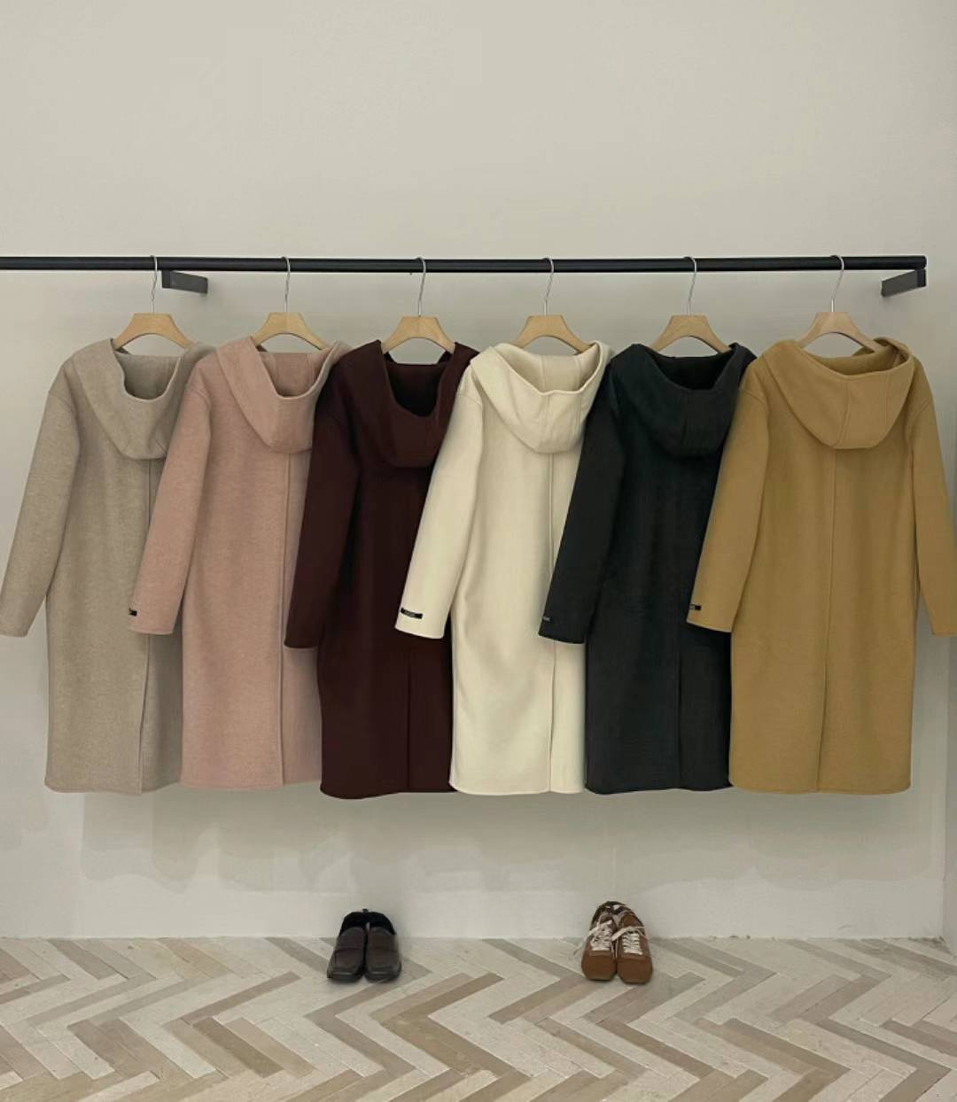 ウール混ネックボタンダッフルロングコート | レディース