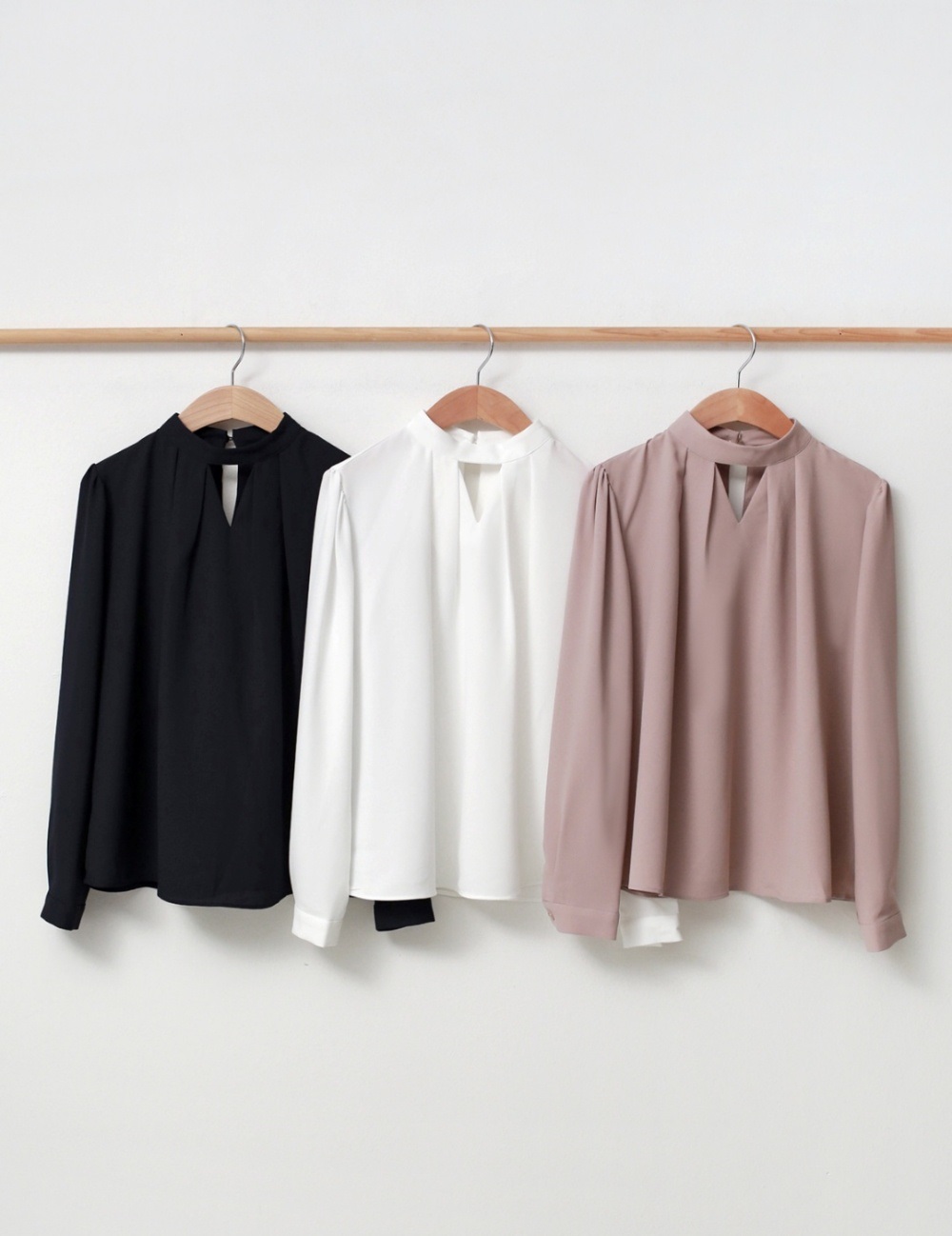 Vカットアウトシフォンブラウス | 詳細画像15