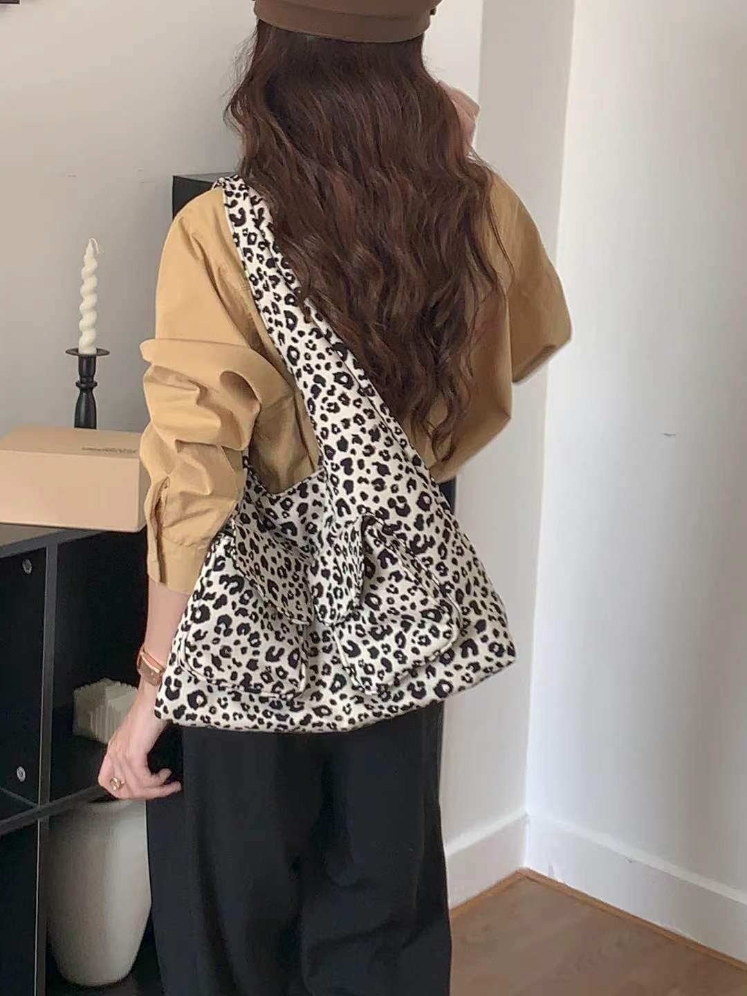 フラップポケットレオパードトートバッグ | 詳細画像8