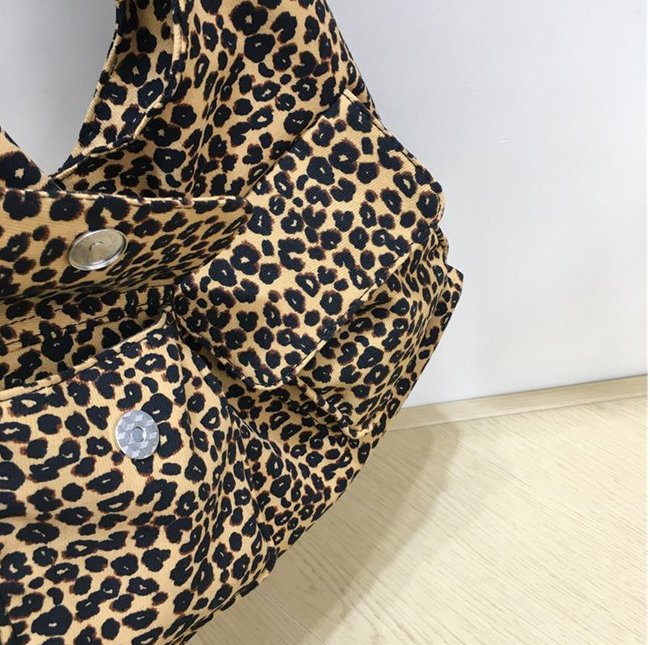 フラップポケットレオパードトートバッグ | 詳細画像11