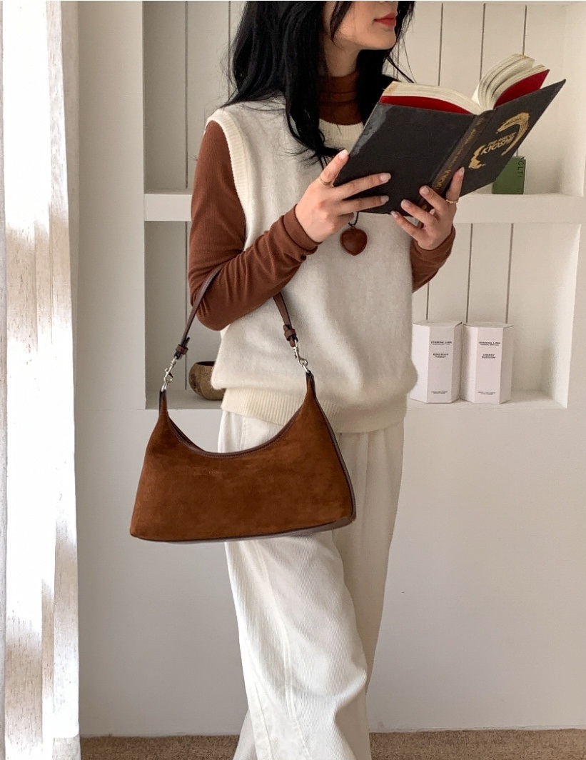 レザー調ハンドルエコスエード台形バッグ | 詳細画像2