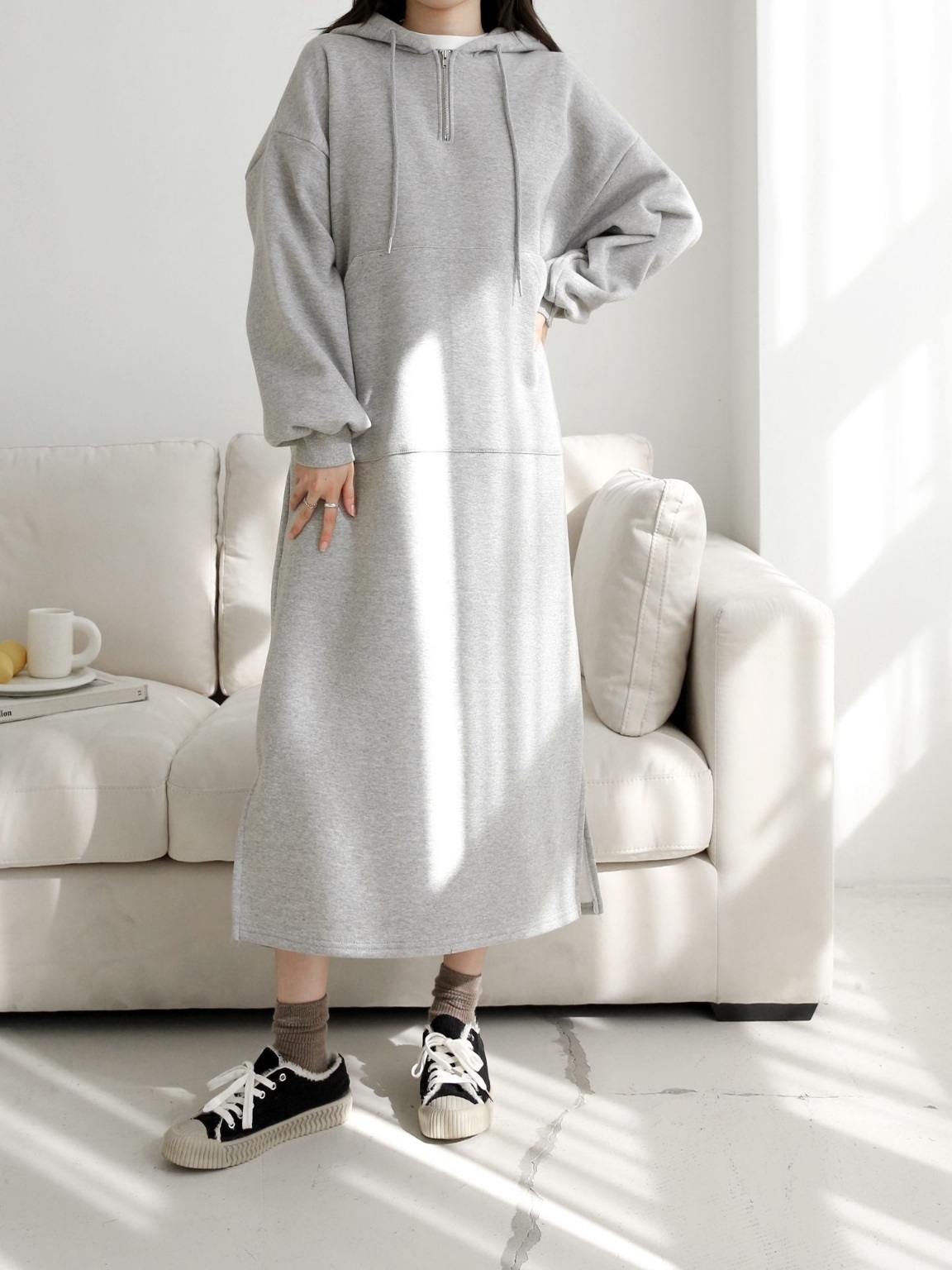 裏起毛ハーフジップマフポケパーカーワンピース | レディース