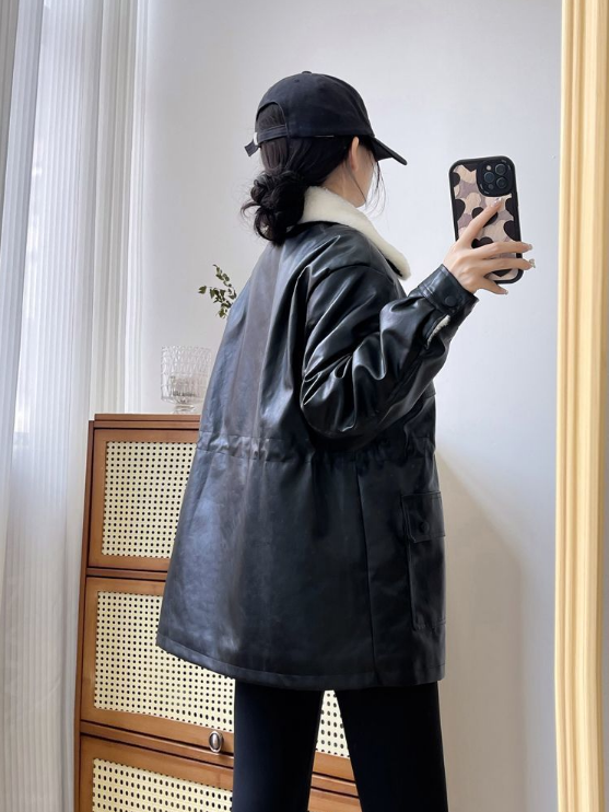 ケープ付エコファーカラードローコードレザー調ジャンパー | 詳細画像2