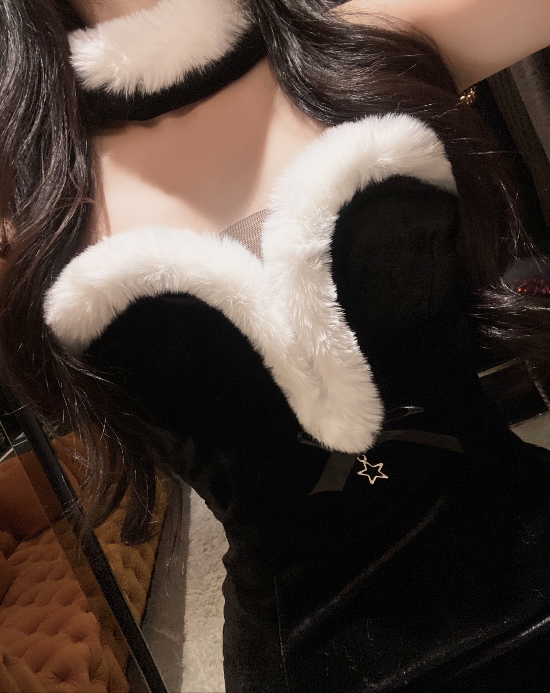 チョーカー付エコファーチャームチューブトップワンピース | 詳細画像2