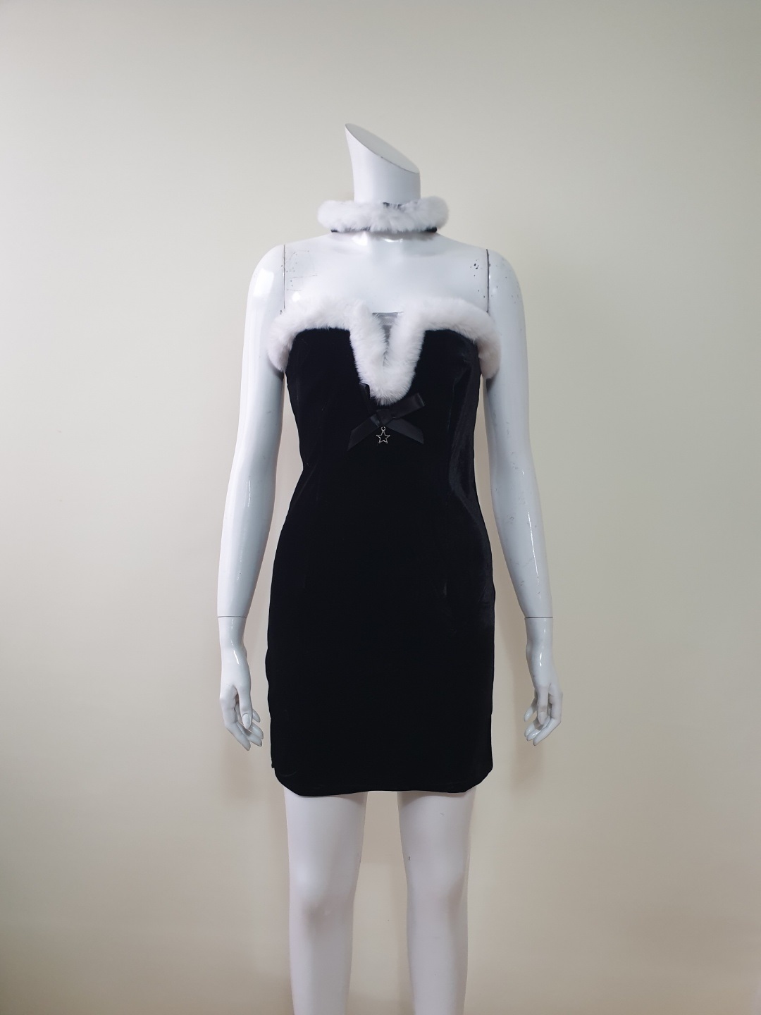 チョーカー付エコファーチャームチューブトップワンピース | 詳細画像5