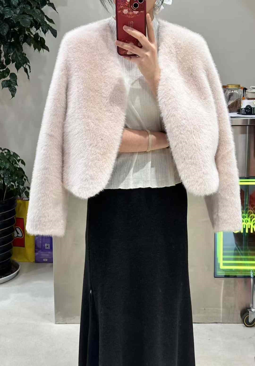 Vネックエコファーカラージャケット | 詳細画像3