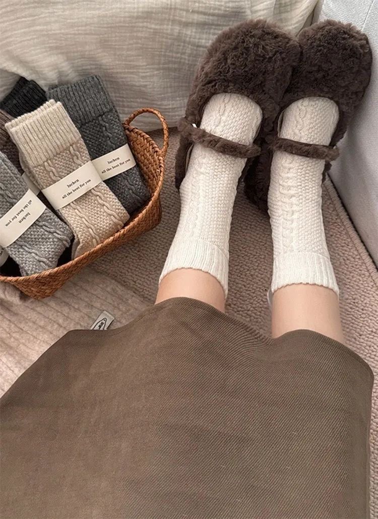 アンゴラ混ケーブルニットソックス | 詳細画像1