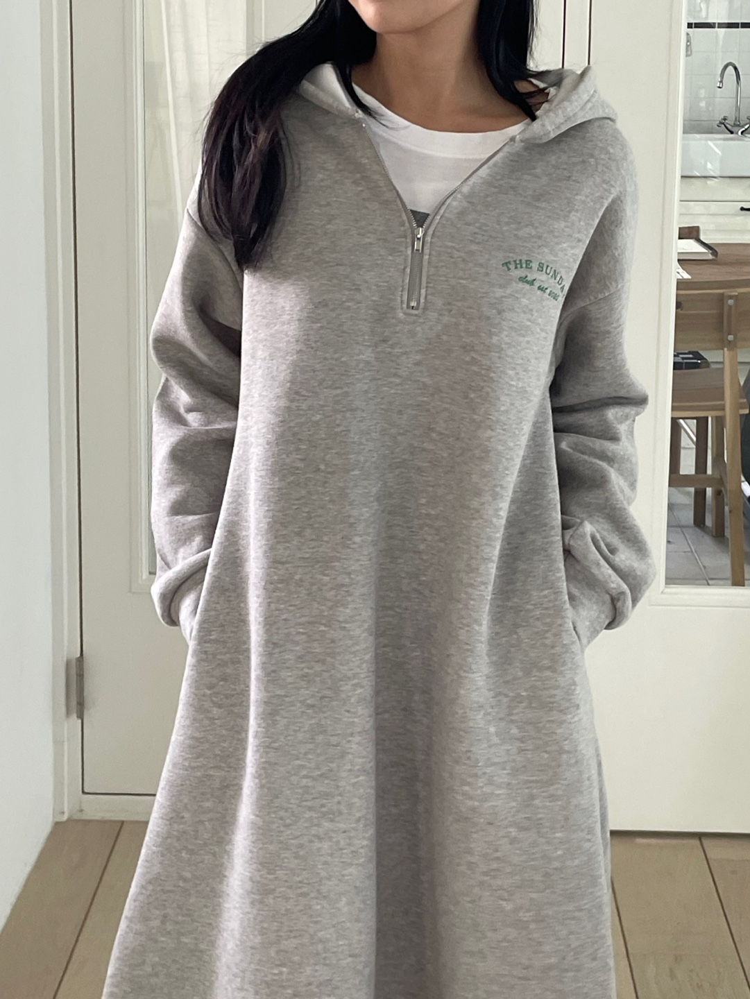 裏起毛ハーフジップミニレタリングパーカーワンピース | 詳細画像3