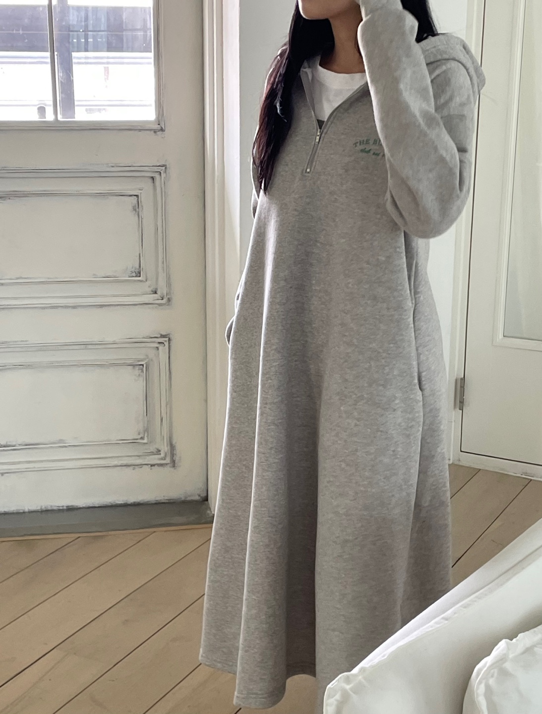 裏起毛ハーフジップミニレタリングパーカーワンピース | 詳細画像4