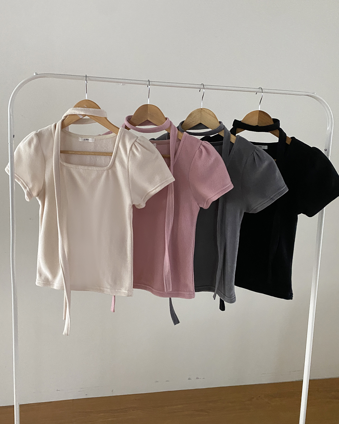 ストラップ付両起毛スクエアパフ半袖Tシャツ | 詳細画像16