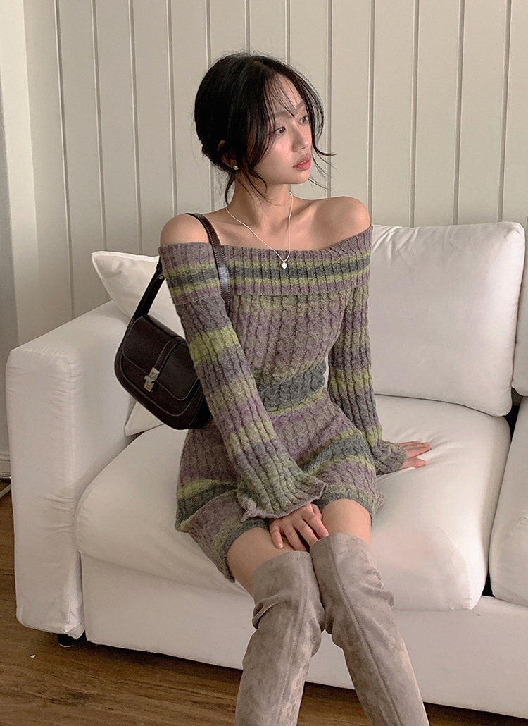 【韓国ブランド】バイカラーオフショルダーミディワンピースN182 rienda | チェーンNCオフショル Knit OP (ワンピース(ミニ