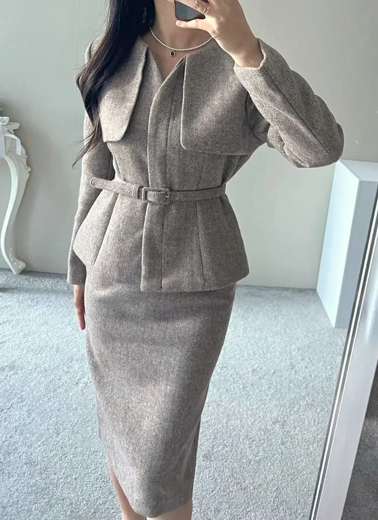 ベルト付ガンフラップヘリンボーンジャケット&IラインスカートSET | ELINMOOD | 詳細画像1